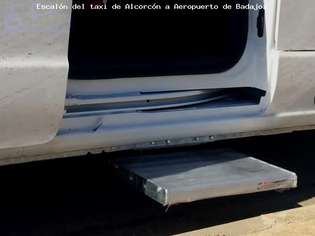 Taxi con escalón de Alcorcón a Aeropuerto de Badajoz